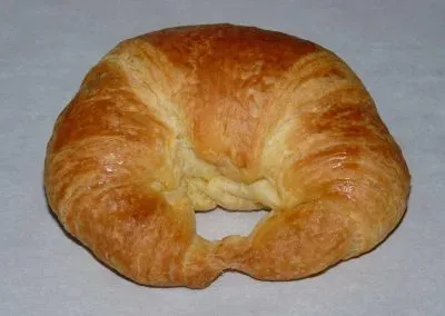 boulangerie-viennoiserie-le-puit-damour-samatan-croissant-ordinaire-400x284