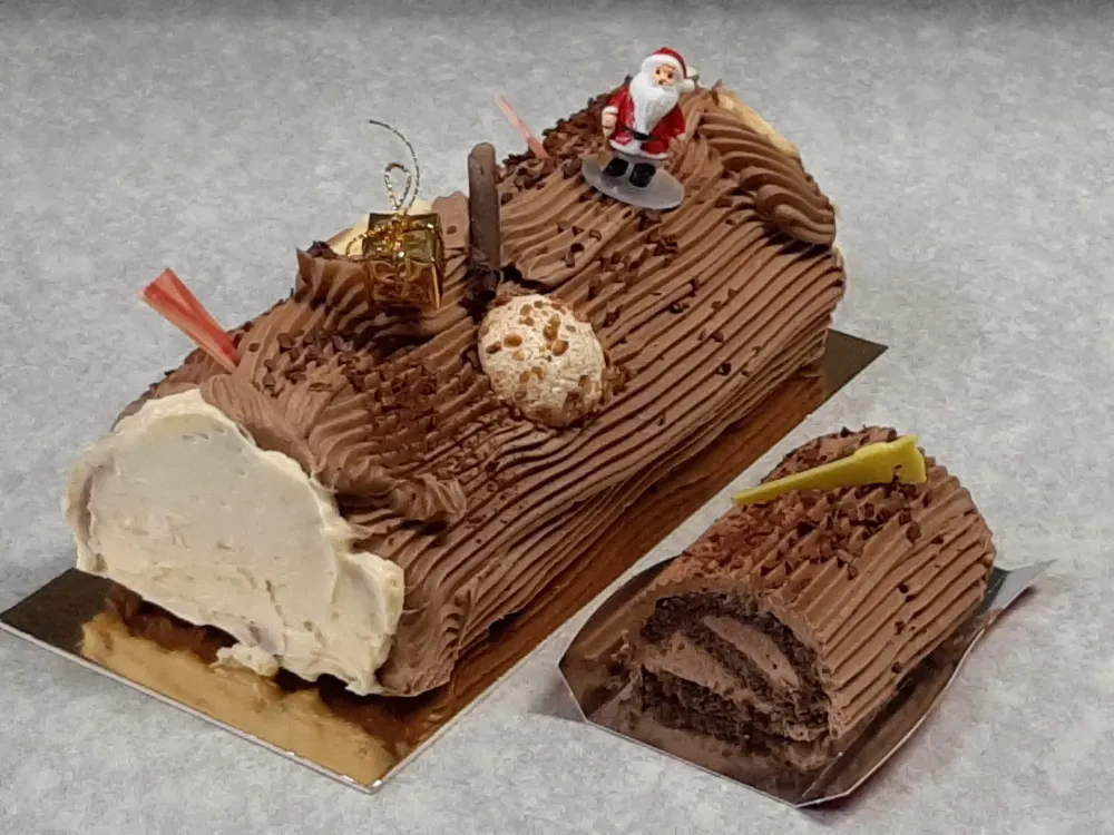 boulangerie-patisserie-puit-damour-samatan-buche-creme-beurre-chocolat-scaled